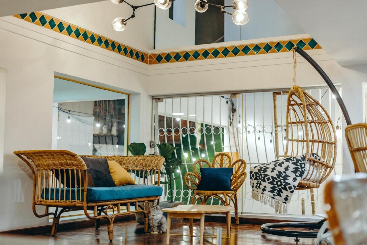 Chilla Palace Homestay Bandar Ho Chi Minh Luaran gambar